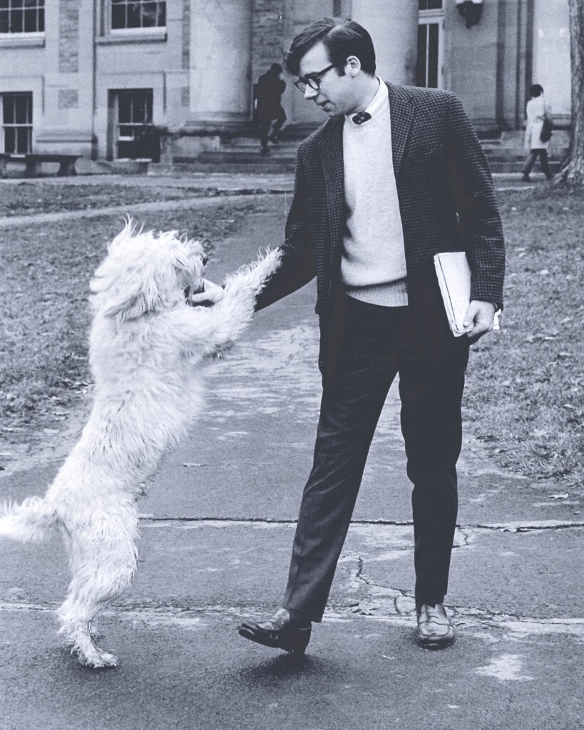 Ezra Cornell ’70 on the Arts Quad with Ralph in the fall of 1969