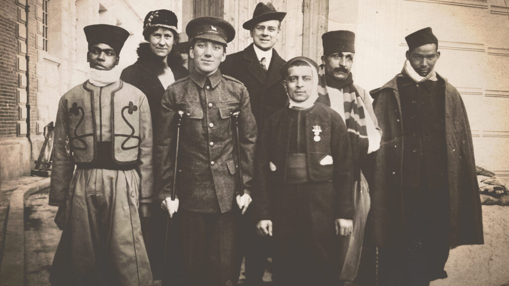 Dr. Mary Crawford with her patients in France during World War 1.