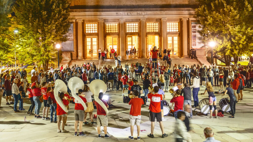 band members play on Bailey Plaza during Reunion 2024