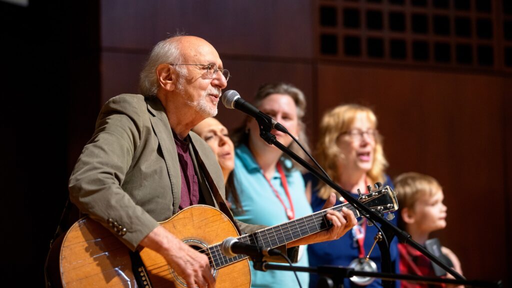 Peter Yarrow '59 (of the iconic singing group Peter, Paul and Mary) performs in a free concert in Call Auditorium in 2019