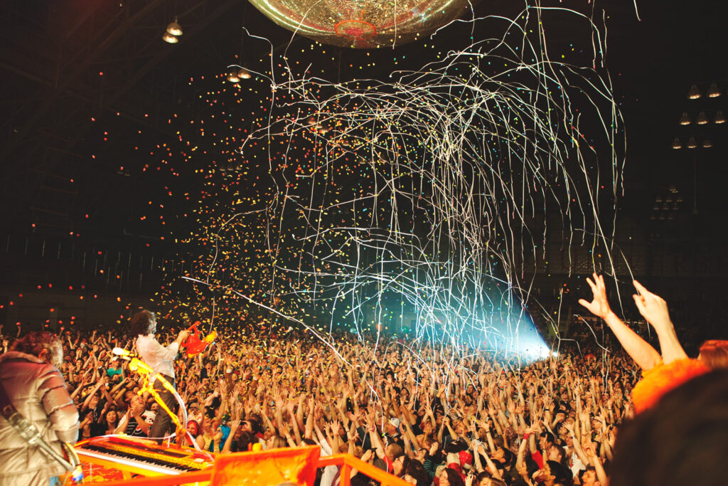 The Flaming Lips play Barton Hall.