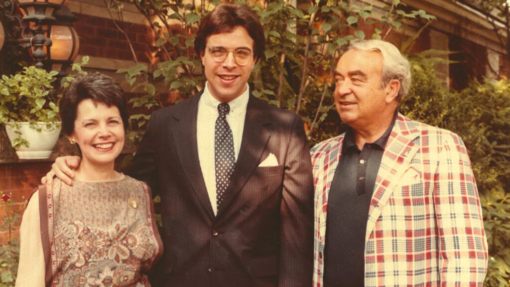 Drew Nieporent with his parents at Tavern on the Green