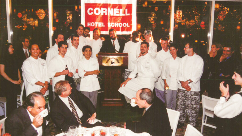 Drew Nieporent receiving the Cornell Hotelie of the Year award