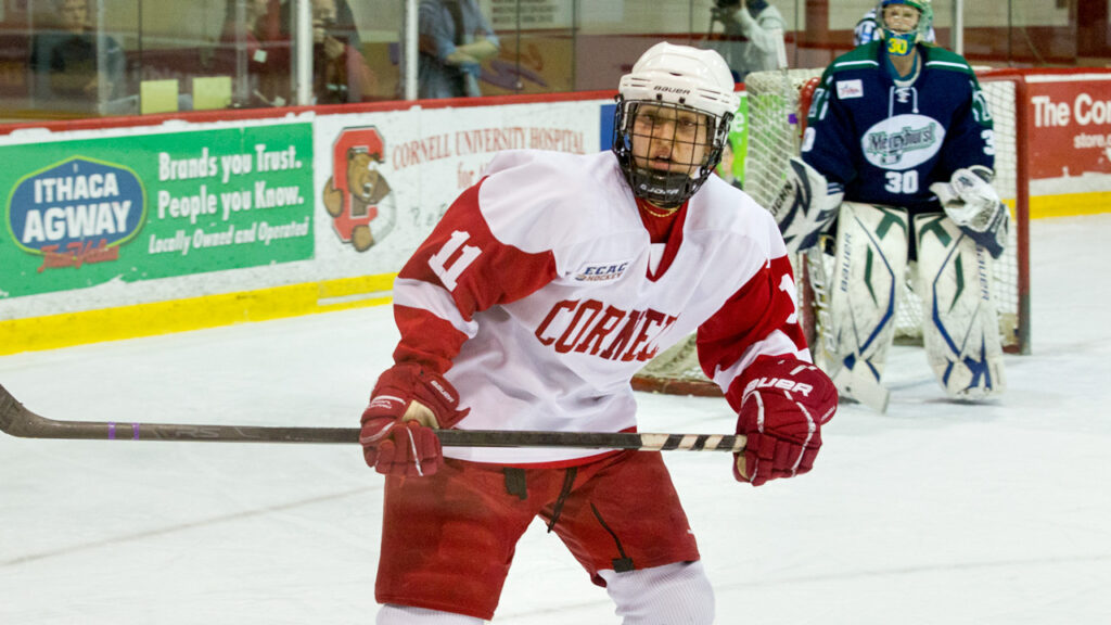 Brianne Jenner ’15 playing hockey for Cornell
