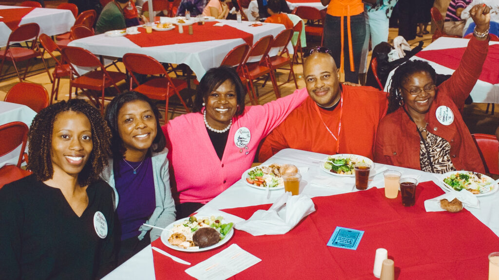 CBAA members at the all-Reunion lunch in Barton Hall in 2006