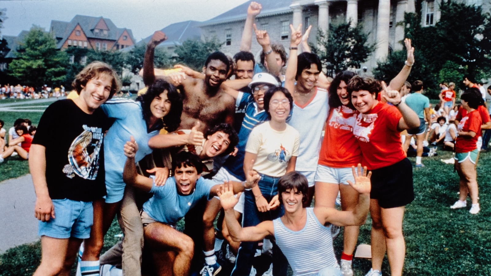 students gather on the Arts Quad for a photo during Springfest 1984