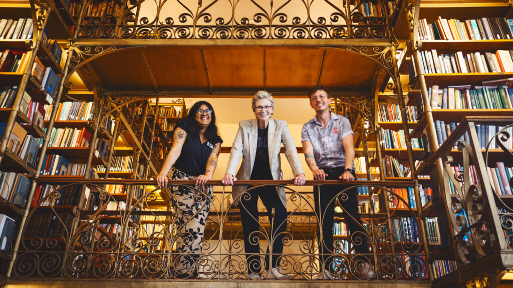 Jane Lynch tours AD White Library