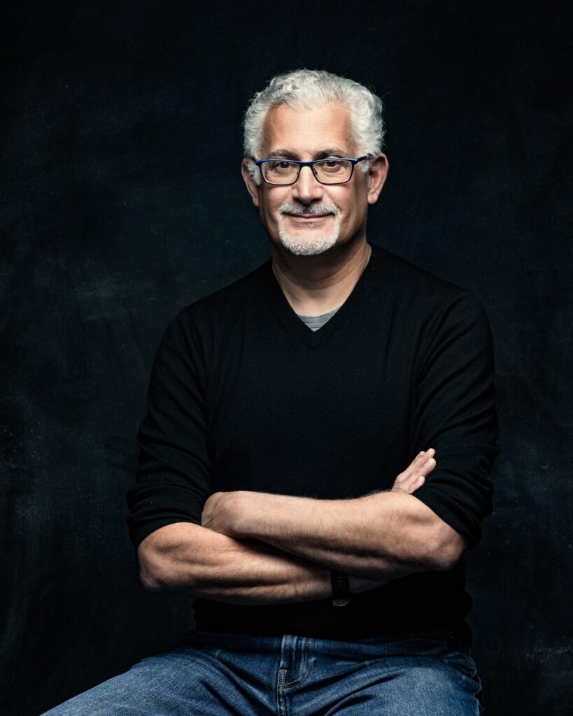 portrait of Brad Feinknopf ’86