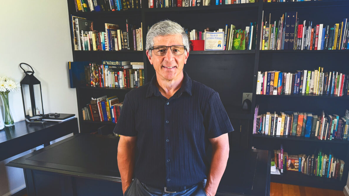 On TikTok, ‘Dr. Dan’ Cohen ’91 Eases Health Anxiety with Humor