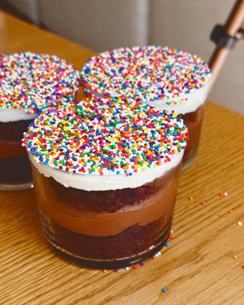 Chocolate 'dot cakes' with rainbow sprinkles