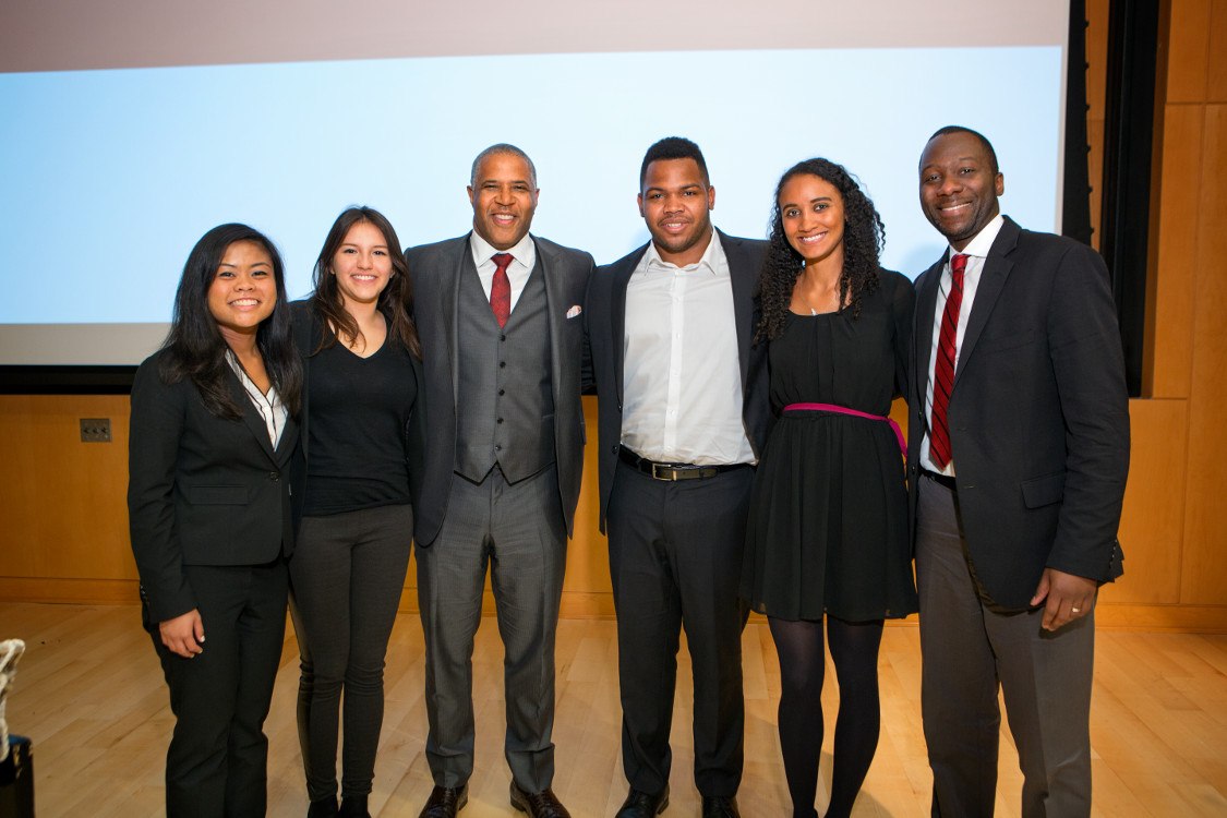 Robert Smith with students at the symposium during the 2016 Dedication of the Smith School of Chemical and Biomolecular Engineering (CBE).