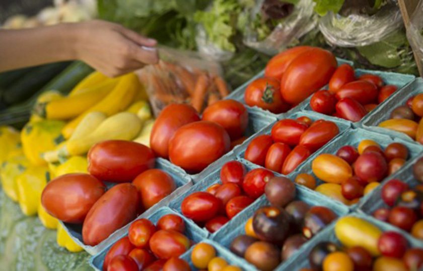 Tomatoes at an outdoor stand