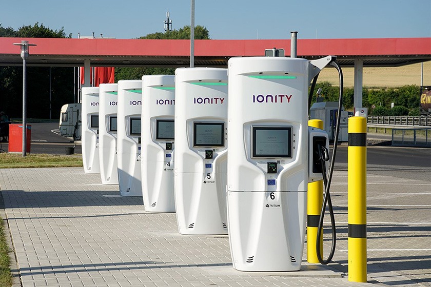 Six electric car charing stations
