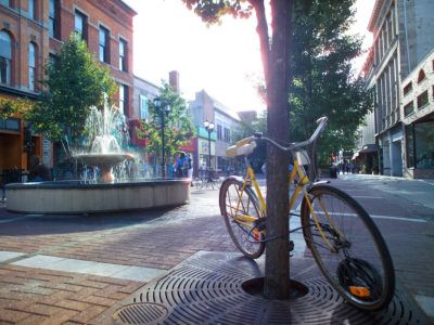 A bicycle on Ithaca Commons.