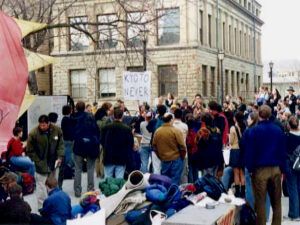 A rally was organized each afternoon. “These events were vibrant social gatherings, where one could enjoy speeches, music, snacks, and joyful camaraderie,” says Doug Krisch ’99, MRP ’03, one of the KN student organizers.