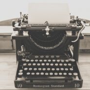 manual typewriter