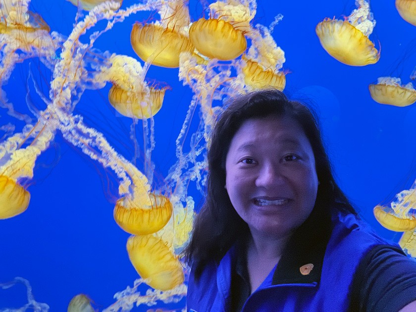 The good Cornellians can do: Nancy Lansum Poon ’00 – Nancy has racked up more than 250 service hours with the Monterey Bay Aquarium, helping interpret the undersea world and its creatures for countless visitors.