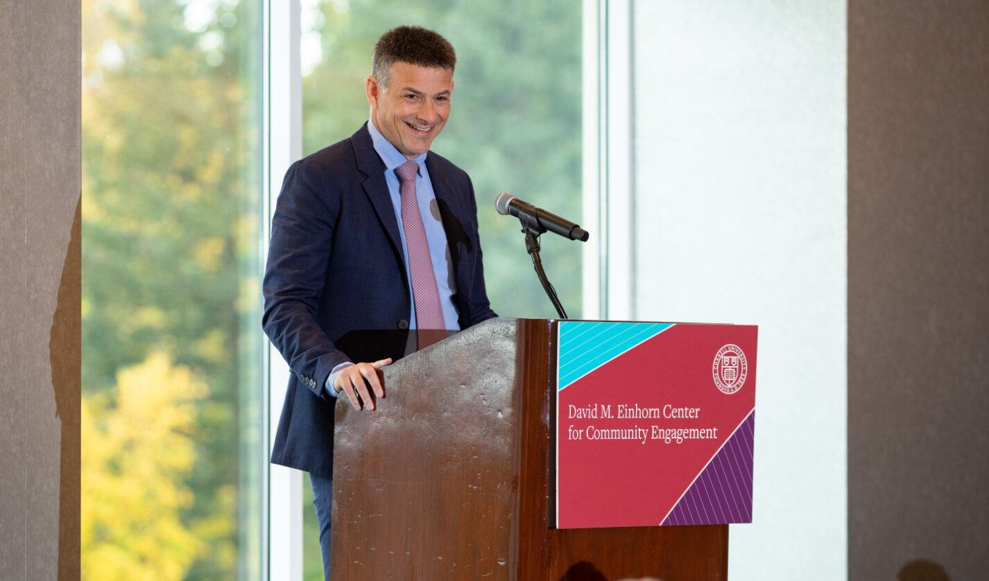 David Einhorn speaking at the opening of the Einhorn Center for Community Engagement at Cornell in 2021