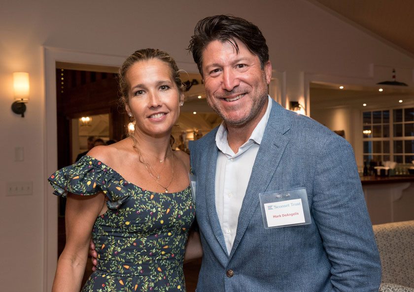 Mark DeAngelis ’91, MPA ’92 and Carmen Molinos ’94