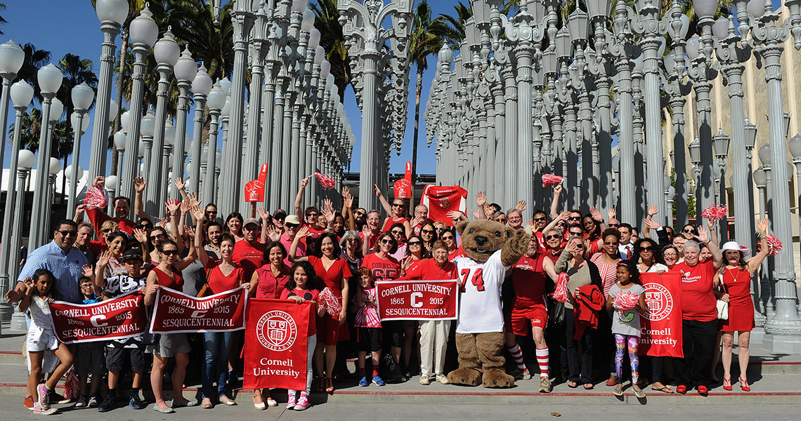 Touchdown greets Cornell alumni and friends at the iconic lamppost sculpture in front of the Los Angeles County Museum of Art. 