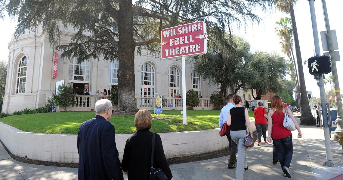 On March 8, nearly 400 Cornell alumni, parents, and friends flocked to LA’s historic WilshireEbell Theatre—where Judy Garland was discovered—to experience The Big Idea! Cornell Celebrates 150. 